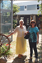 Sandra Ecke und Ursula Ecke bei Roland Bentz 